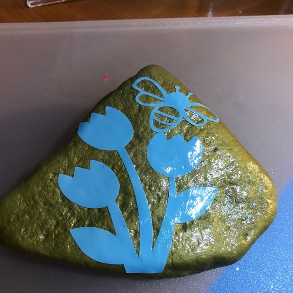 Made By Me :) Other - Flower & Bee Rock Made By Me :) Other - Flower & Bee Rock